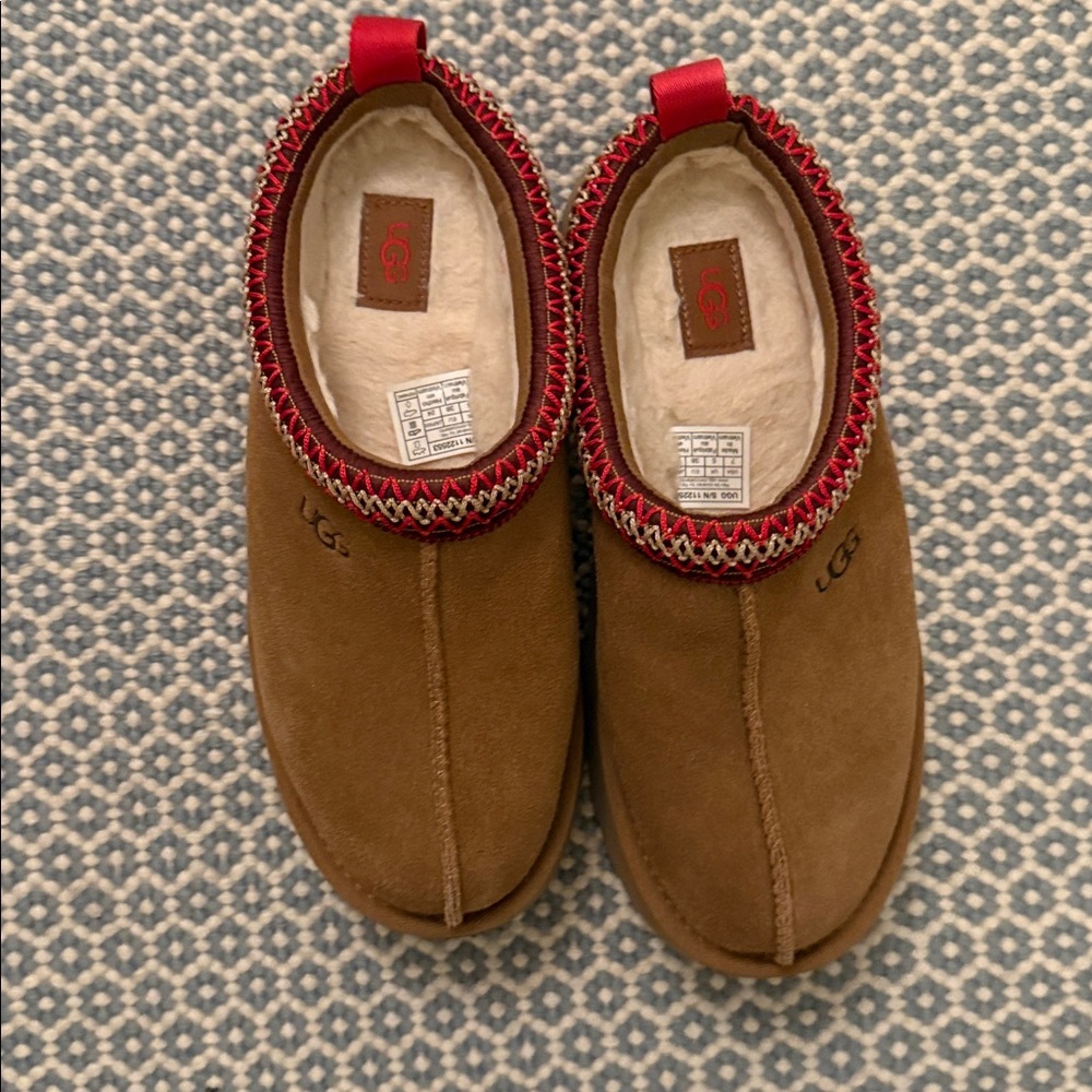 UGG Chestnut Taxx II Suede Slippers with Red Accents